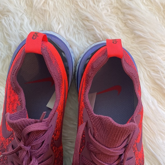 💜💕Nike Epic React Flyknit 2 Size 10💜💕 - Picture 4 of 9